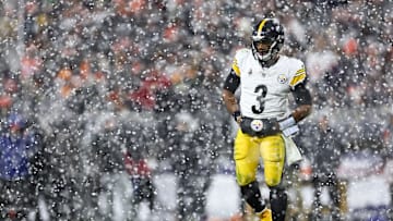 现了他的巨 现了他的巨